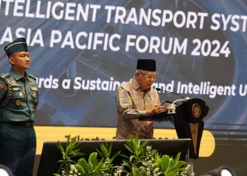 Wakil Presiden (Wapres) K.H. Ma’ruf Amin saat membuka The 19th Intelligent Transport System (ITS) Asia Pacific Forum 2024 atau Forum Sistem Transportasi Cerdas Asia Pasifik ke-19 Tahun 2024 di Plenary Hall Jakarta Convention Center (JCC), Jl. Gatot Subroto, Jakarta Pusat, Selasa 28 Mei 2024.