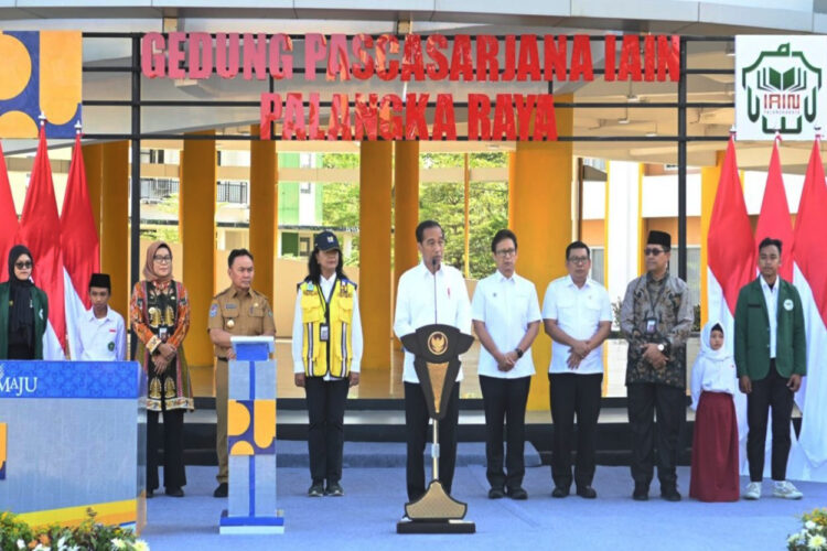 Kunjungi Palangkaraya, Presiden Resmikan Pembangunan dan Renovasi Sarana Pendidikan