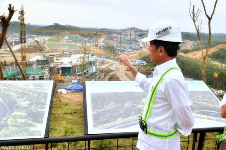 Presiden Jokowi memantau langsung pembangunan IKN