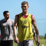 Striker baru milik Borneo FC, Leo Gaucho