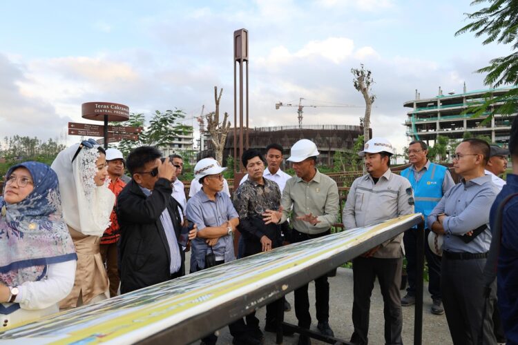 OIKN dan Komisi VII DPR RI Tinjau Progres Pembangunan Infrastruktur Ketenagalistrikan di IKN