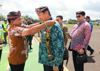 Hashim Djojohadikusumo saat tiba dalam acara syukuran atas kemajuan pembangunan Pembangkit Listrik Tenaga Air (PLTA) Kayan Hydro Energi (PLTA Kayan Cascade), Kamis 30 Mei 2024.