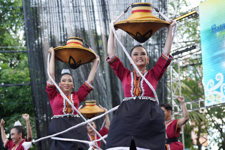 Tari Gasing memukau peserta Apeksi, Pontianak, Selasa 4 Juni 2024. Foto: Pemkot Pontianak