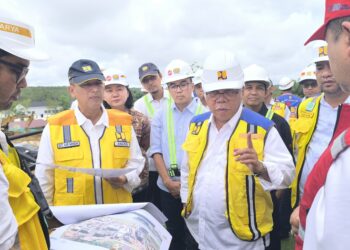 Bahas Percepatan Pembangunan Nusantara, Basuki dan Raja Juli Kunjungi Kantor Otorita IKN di Balikpapan