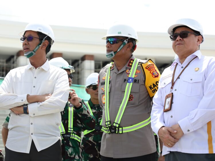 Ketua Panitia Nasional HUT ke-79 RI Heru Budi Hartono Cek Persiapan Upacara di IKN