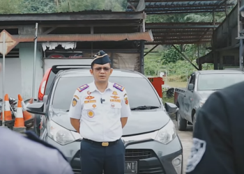 Kepala Dinas Perhubungan (Dishub) Kota Samarinda Hotmarulitua Manalu menyatakan seluruh parkir otonom di Kota Samarinda wajib menerapkan sistem pembayaran non-tunai dimulai per Senin 1 JUli 2024. Foto: Dok/Youtube