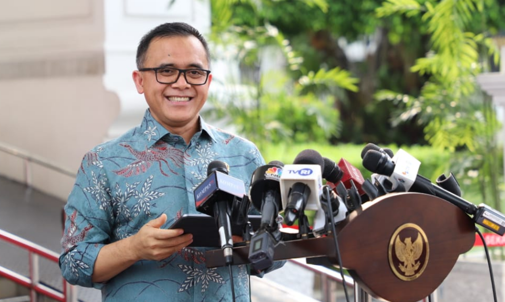 Menteri Pendayagunaan Aparatur Negara dan Reformasi Birokrasi (Menpanrb) Azwar Anas menyampaikan progres jumlah ASN yang akan pindah ke IKN, Senin 1 Juli 2024. Foto: Dok/KemenPAN-RB