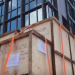 Kubikel PLN untuk Hotel Nusantara tiba di IKN, Minggu 7 Juli 2024. Foto: Tangkapan Layar/Youtube/Dian Rana