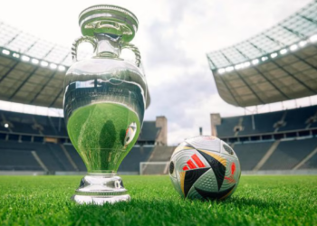 Adidas Luncurkan Bola Canggih 'Fussballliebe Finale' khusus Final dan Semifinal, Piala Euro 2024. Foto:UEFA