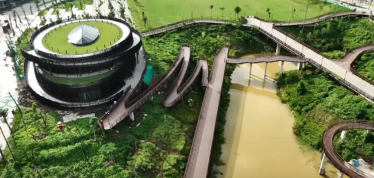 Plaza Bhinneka merupakan ruang terbuka ketiga dari tiga ruang terbuka di sepanjang Sumbu Kebangsaan (pilar utama struktur kota IKN). Foto: Dok/Youtube/Dian Rana