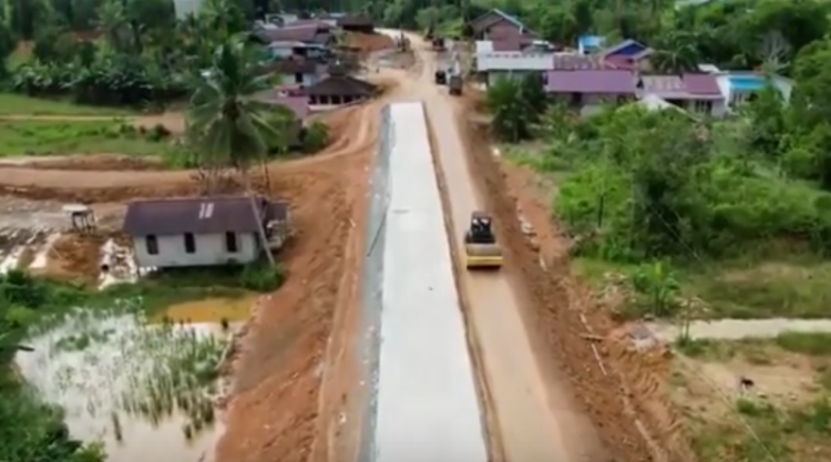 Jalan Bypass Pasar Sepaku diupayakan dapat digunakan saat upacara 17 Agustus 2024 nanti. Foto: Tangkapan Layar/Youtube