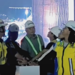topping off bilah sayap tertinggi, Minggu 21 Juli 2024