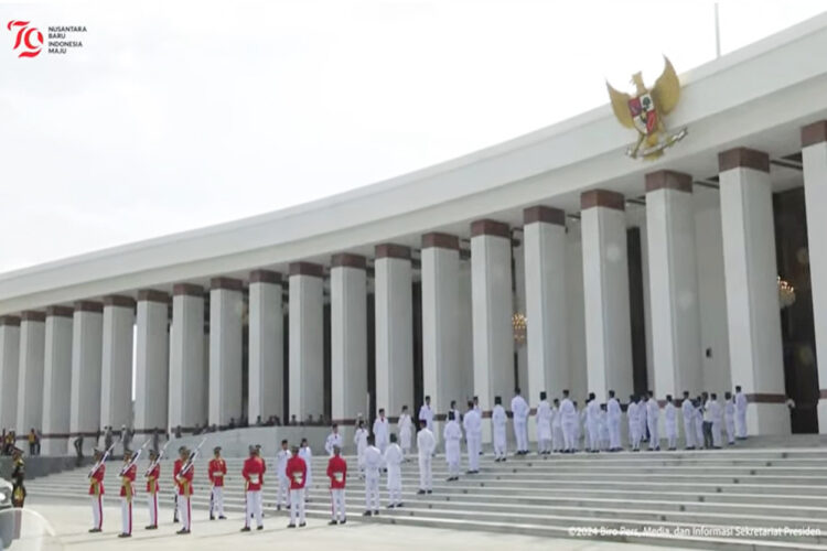 Momen Bersejarah, Duplikat Bendera Pusaka Disimpan di Istana Negara IKN