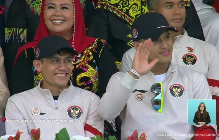 Dua Atlet Peraih Medali Emas Olimpiade Ikut Upacara HUT Ke-79 RI di IKN