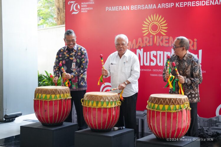 Otorita IKN – Setneg Kolaborasi di Pameran Arsip Kepresidenan ‘Mari Kemari ke Nusantara’