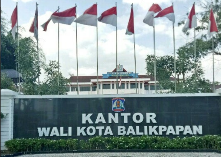 Pemkot Balikpapan akan menyediakan layar lebar untuk masyarakat menyaksikan siaran langsung HUT kemerdekaan IKN.