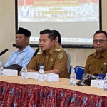 Camat Sepaku Gamaliel Abimanyu Arliandito akan menyampaikan undangan Setpres terkait Upacara HUT RI di IKN, kepada Warga Sepaku. Foto: Ilustrasi/Dok/Kecamatan Sepaku