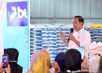 Pesan Jokowi ke Warga Paser, Minta ke Prabowo Lanjutkan Program Bantuan Pangan