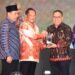 Pj. Bupati di IKN Dapat Penghargaan Kesejahteraan Rakyat Kategori Fiskal Rendah