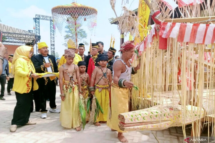 Lestarikan Budaya Suku Asli di IKN, Pemkab PPU Gelar Festival Belian Adat Nondoi