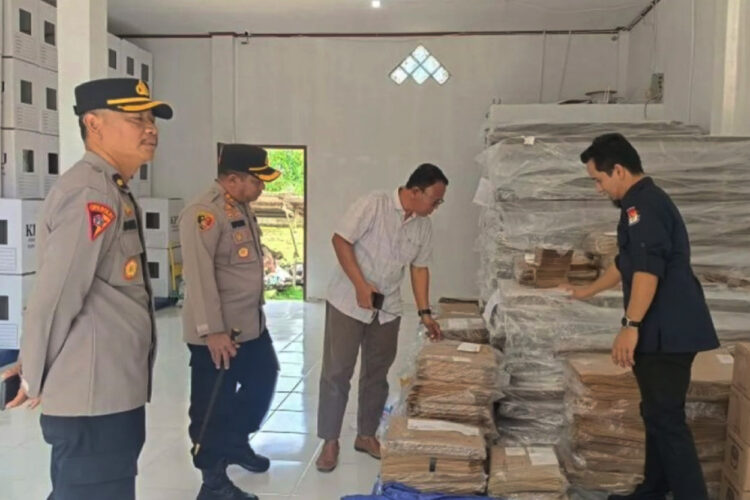 Antisipasi Kecurangan, Polres PPU Jaga Ketat Logistik Pilkada di Wilayah IKN
