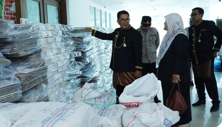 Jelang Pilkada Serentak 2024, Pj Gubernur Kaltim Cek Kesiapan KPU Kutim