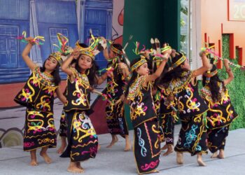 Ini 10 Tradisi Lokal Kaltim Sarat Makna Direkomendasikan Jadi Warisan Budaya Tak Benda RI 2024