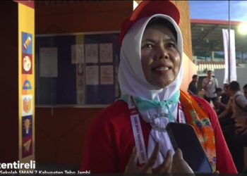 Prabowo Umumkan Gaji Naik, Guru: Luar Biasa, Terharu, dan Bangga