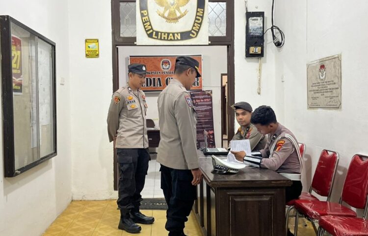 Pilkada Kian Dekat, Polres PPU Pastikan Keamanan di Kantor KPU Penajam