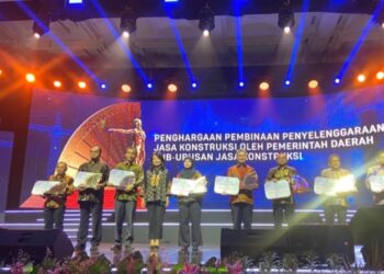Kalimantan Timur Raih Peringkat Pertama Penghargaan Konstruksi Indonesia 2024