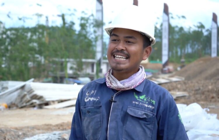 Kisah Pengorbanan Pekerja Konstruksi yang Tinggalkan Keluarga untuk Membangun IKN