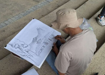 Ramaikan Nusantara Sketchwalk, Puluhan Seniman Sketsa Melukis Keindahan IKN