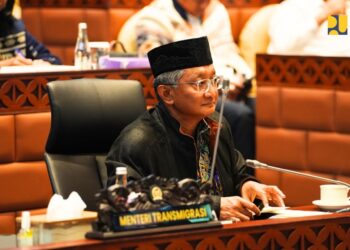 Menteri Dody Hanggodo Tegaskan Prioritas Infrastruktur dan Program Padat Karya dalam Rapat Kerja dengan Komisi V DPR RI