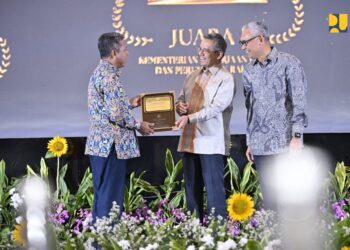 Lima Tahun Berturut-Turut, Kementerian Pekerjaan Umum Raih Juara I Sertipikasi BMN pada Anugerah Reksa Bandha 2024