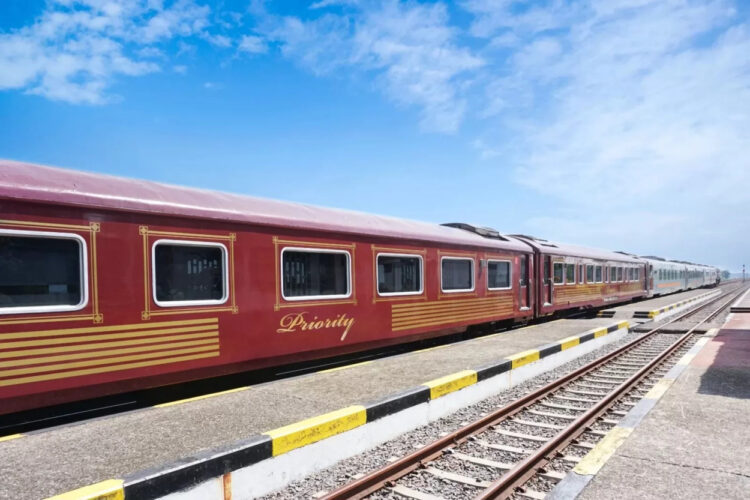 Sambut Libur Akhir Tahun, KAI Wisata Siapkan Layanan Java Priority