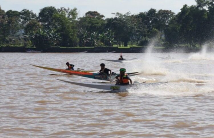 Pemkab Kukar Gelar Lomba Ketinting, Upaya Lestarikan Budaya Sungai