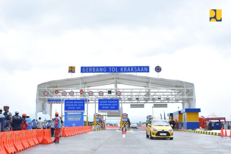 Sambut Libur Nataru, Menteri PU Tinjau Jalan Tol Fungsional Gending-Krasaan