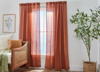 Tips Memilih dan Mengukur Gorden Jendela, Tak Sekadar Penutup Tapi Juga Percantik Ruangan