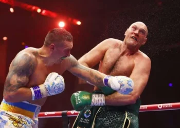 Rematch, Oleksandr Usyk Kembali Kalahkan Tyson Fury