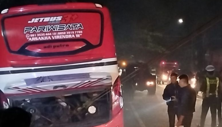 Bus Pariwisata Kecelakaan di Kota Batu, 4 Orang Meninggal, 10 Lainnya Luka-Luka