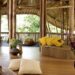 Ide Desain Interior Rumah Bambu, Dekorasi Ruang Keluarga hingga Kamar Tidur Jadi Unik