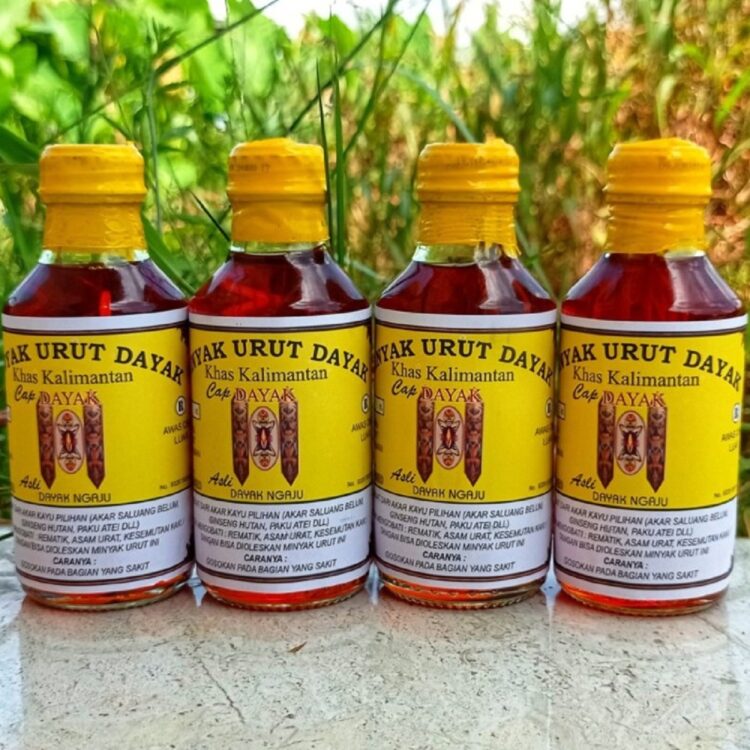 Minyak Ambang Bahari: Khasiat dan Sejarah Minyak Urut Khas Dayak Ngaju