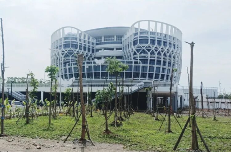 Melihat Progres Pembangunan Kantor OIKN yang Akan Ditempati Maret 2025