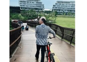 Jadi Sorotan! Dubes Belanda Bersepeda Keliling IKN, Basuki Hadimuljono Bagikan Momen di Instagram