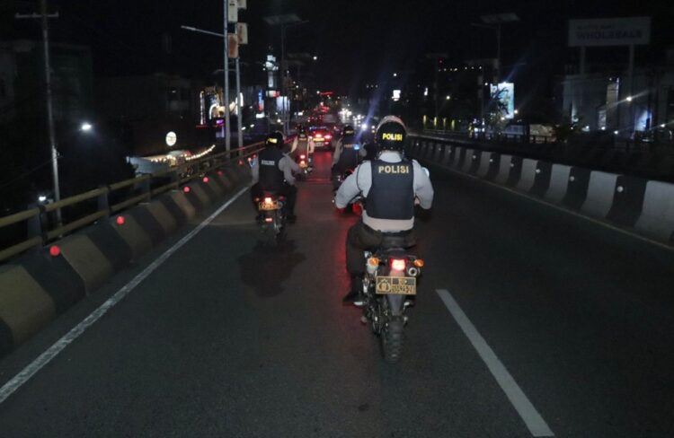 Antisipasi Gangster dan Tawuran, Polsek Banjarmasin Barat Gelar Patroli