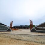 Bangunan Baru SDN 020 Sepaku dengan Desain Arsitektur Lamin Suku Dayak