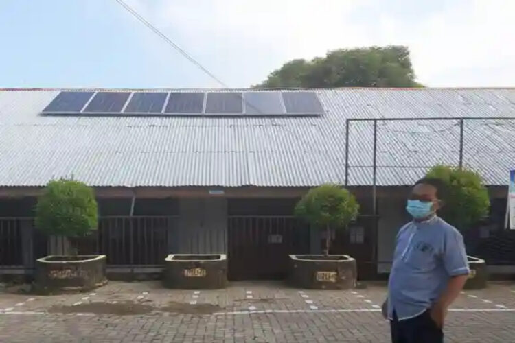 Mendikdasmen RI Dorong Sekolah di Indonesia Manfaatkan Energi Terbarukan