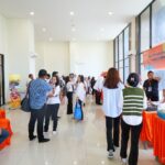 Suasana ramai pengunjung di Bazar Ramadhan Rusun ASN IKN 2025