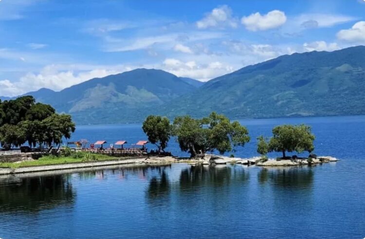 Danau Singkarak Dibidik Jadi Lokasi PLTS Terapung Terbesar di Pulau Sumatera