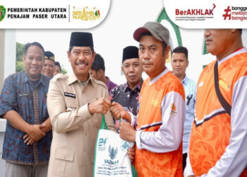 Pemkab Penajam Salurkan Zakat Fitrah pada Para Mustahik di Serambi IKN